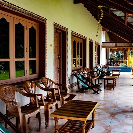 Prakruthi Home Stay Sollebail Exterior photo