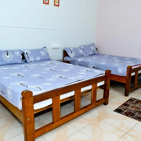 Prakruthi Home Stay Sollebail Exterior photo