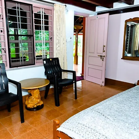 Prakruthi Home Stay Sollebail Exterior photo