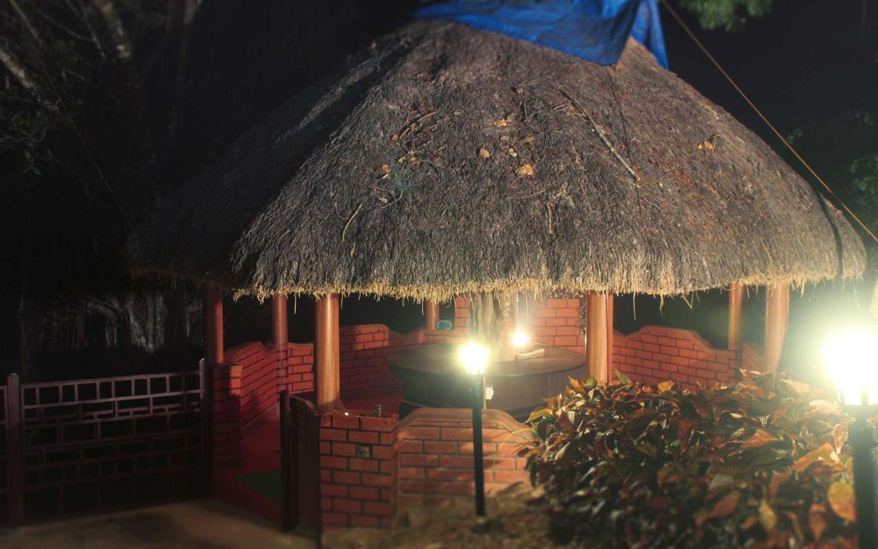 Prakruthi * Sollebail