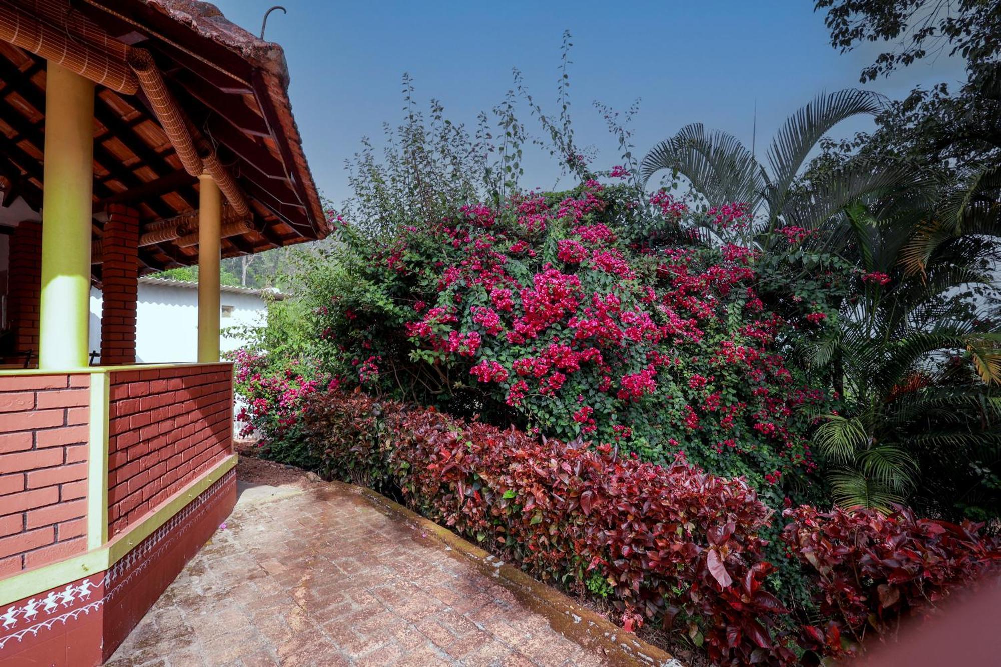 Prakruthi Homestay *