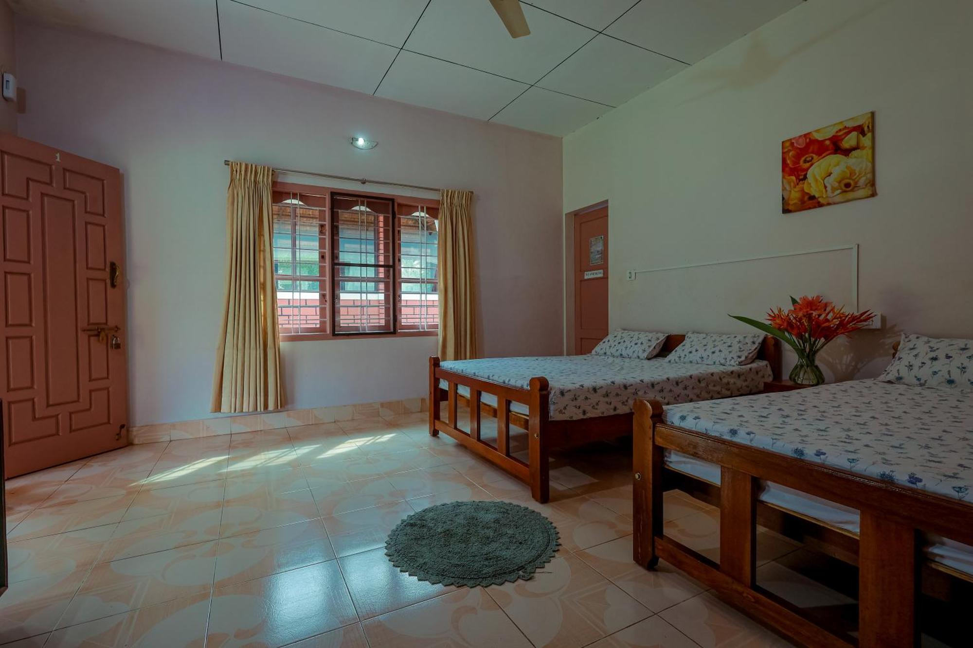 Prakruthi Homestay *