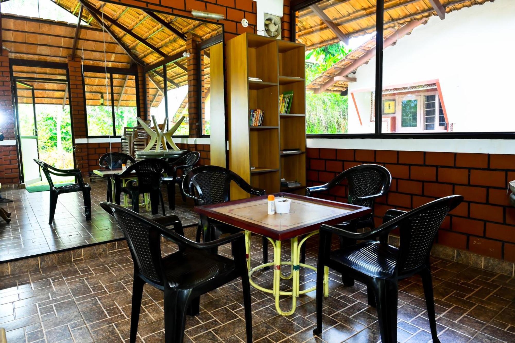Homestay Prakruthi *